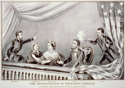 1865년 4월 14일 밤, 포드극장 관객석에 앉아 저격당하는 링컨 대통령. 왼쪽 두 번째가 아내인 메리 토드 링컨. 뒤에 저격범이 링컨의 머리를 향해 권총을 쏘고 있다. / 위키백과